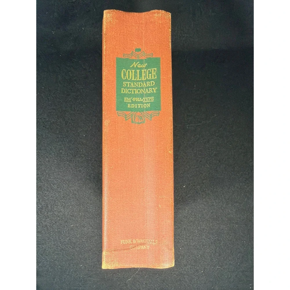 Vintage 1947 Funk & Wagnalls New College Standard Dictionary Empha-type Edition‎